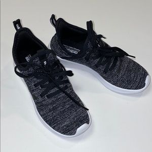 Brand new Adidas sneakers women’s size 5